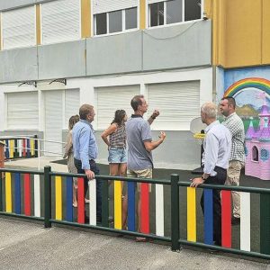 Educación seguirá mejorando el CEIP Valdáliga con una inversión cercana a los 40…
