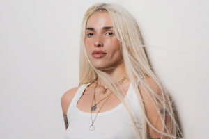 Karol G Invites Elena Rose to Open Viajando Por El Mundo Tropitour
