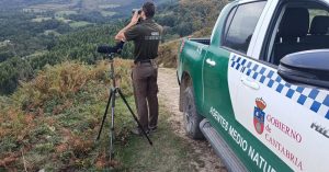 Los agentes medioambientales piden prudencia y respeto durante la berrea en Cant…