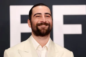 Noah Kahan Reacts to 2026 Kids’ Choice Awards Nomination